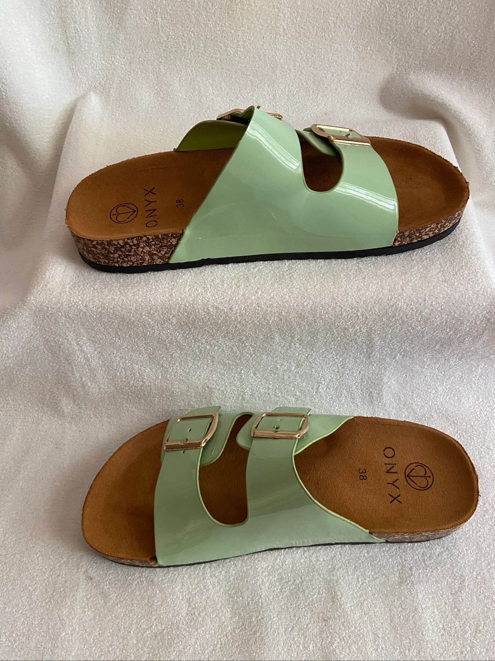 Sandália de verão aberta muito bonita•duas tiras ajustáveis na parte superior•verde amêndoa•38•ONYX – photo 3